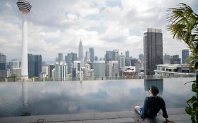 Ceylonz Suites Klcc Rooftop Infinity Pool Kl Tower View